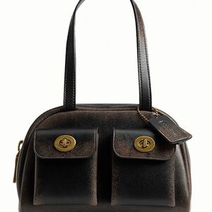 Coach twin turnlock bag 20 loved leather